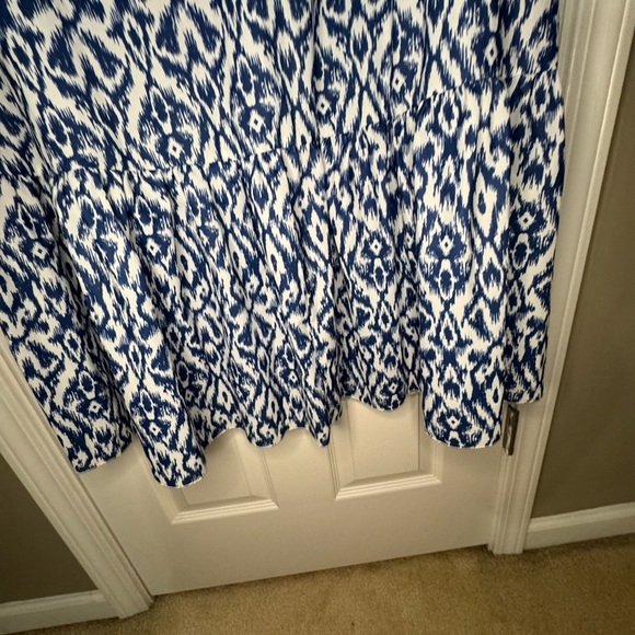 5/$25 Emery Rose Blue and White Patterned Dress Sixe XL- Worn once - Picture 4 of 8